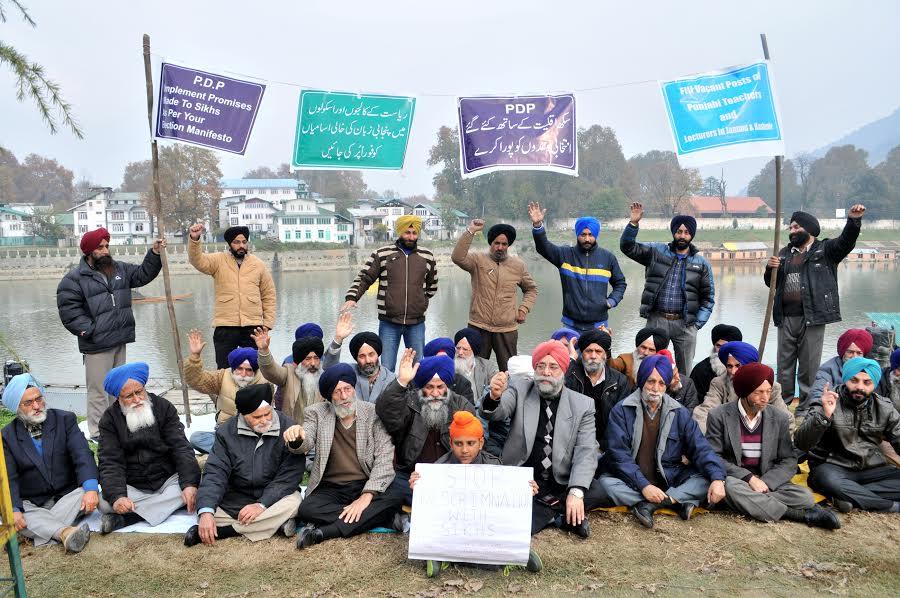 Sikhs protests for minority status